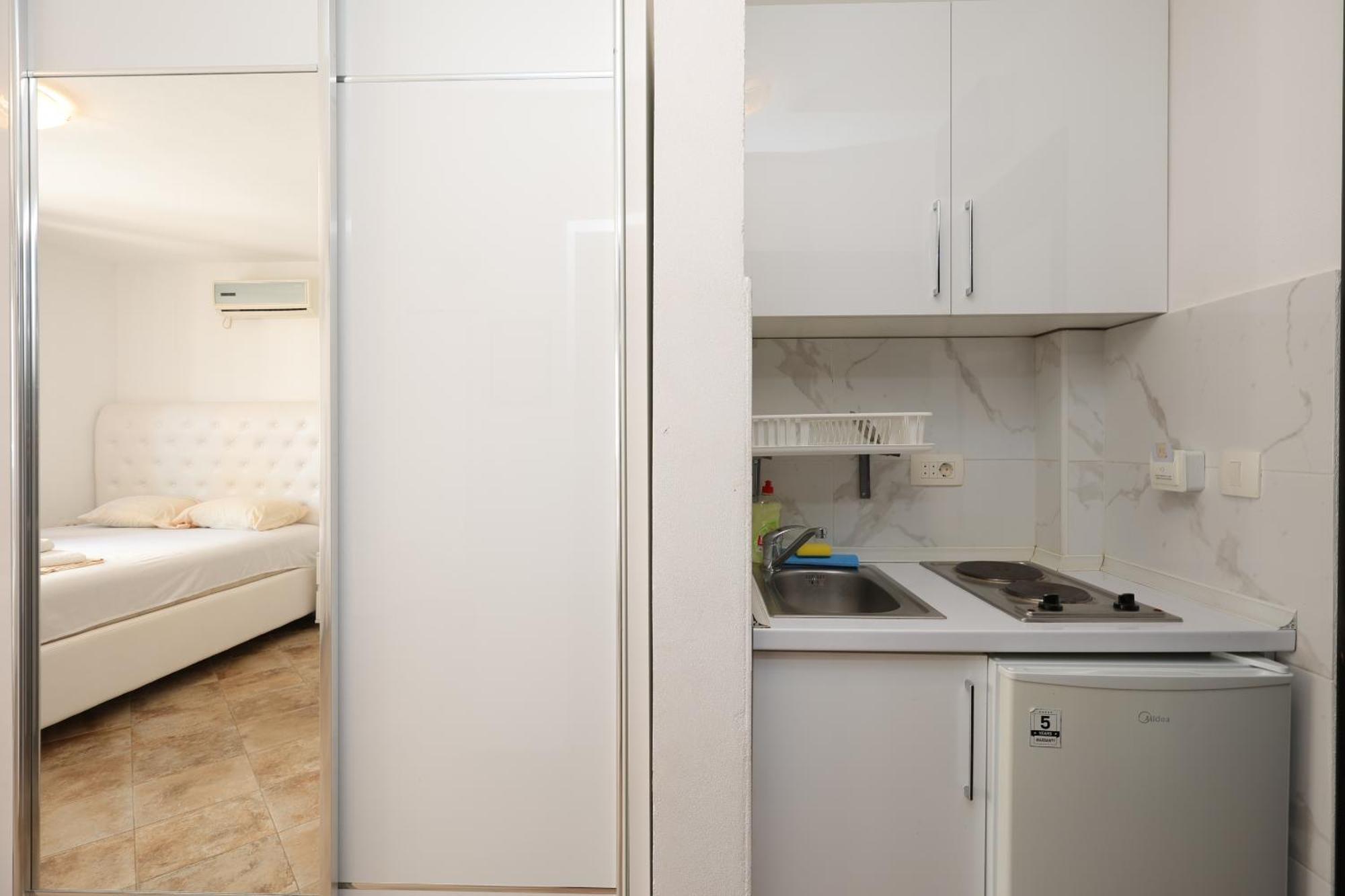 Athos Apartments Dobre Vode โดบราวอดา ภายนอก รูปภาพ