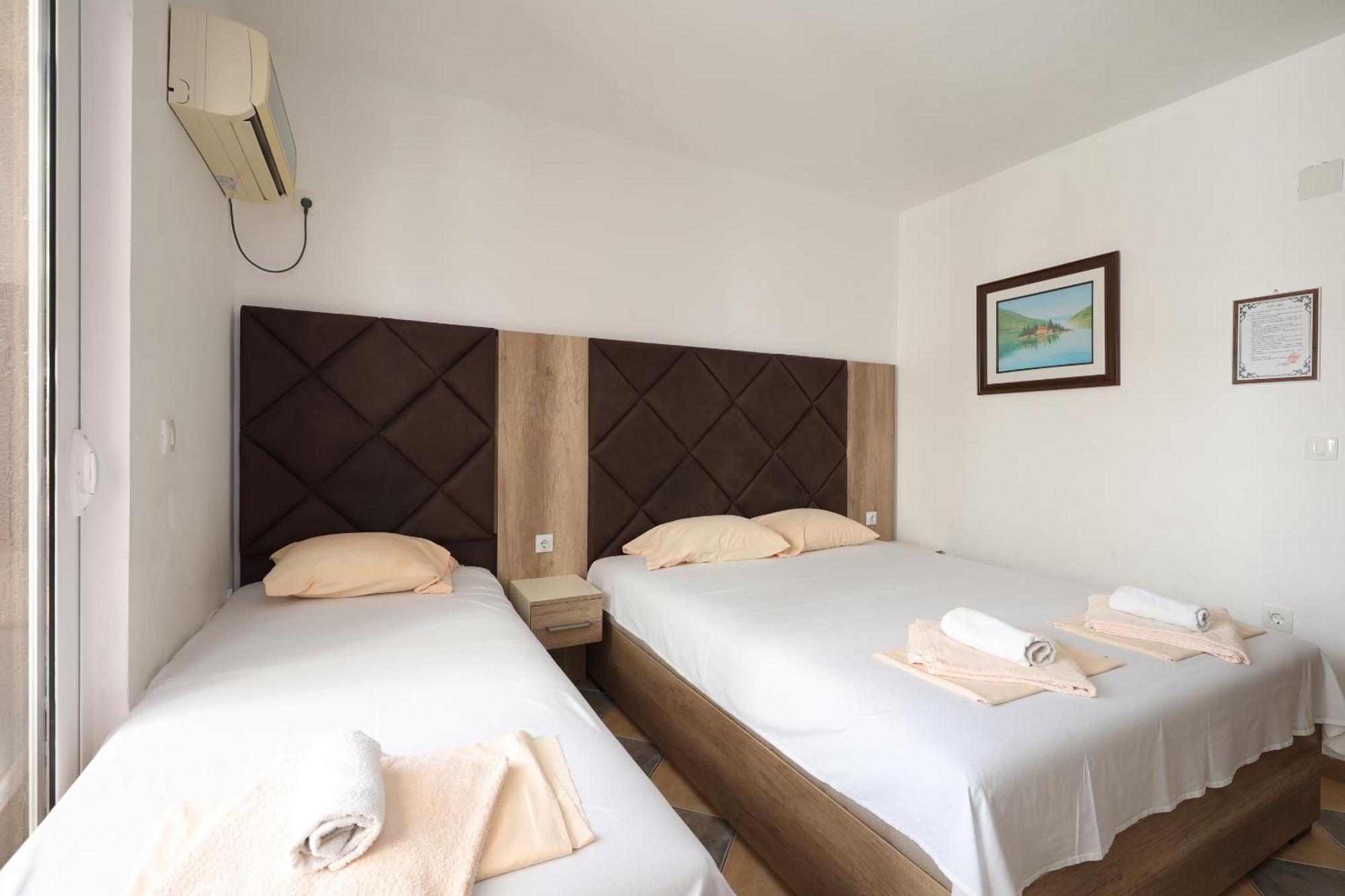 Athos Apartments Dobre Vode โดบราวอดา ภายนอก รูปภาพ