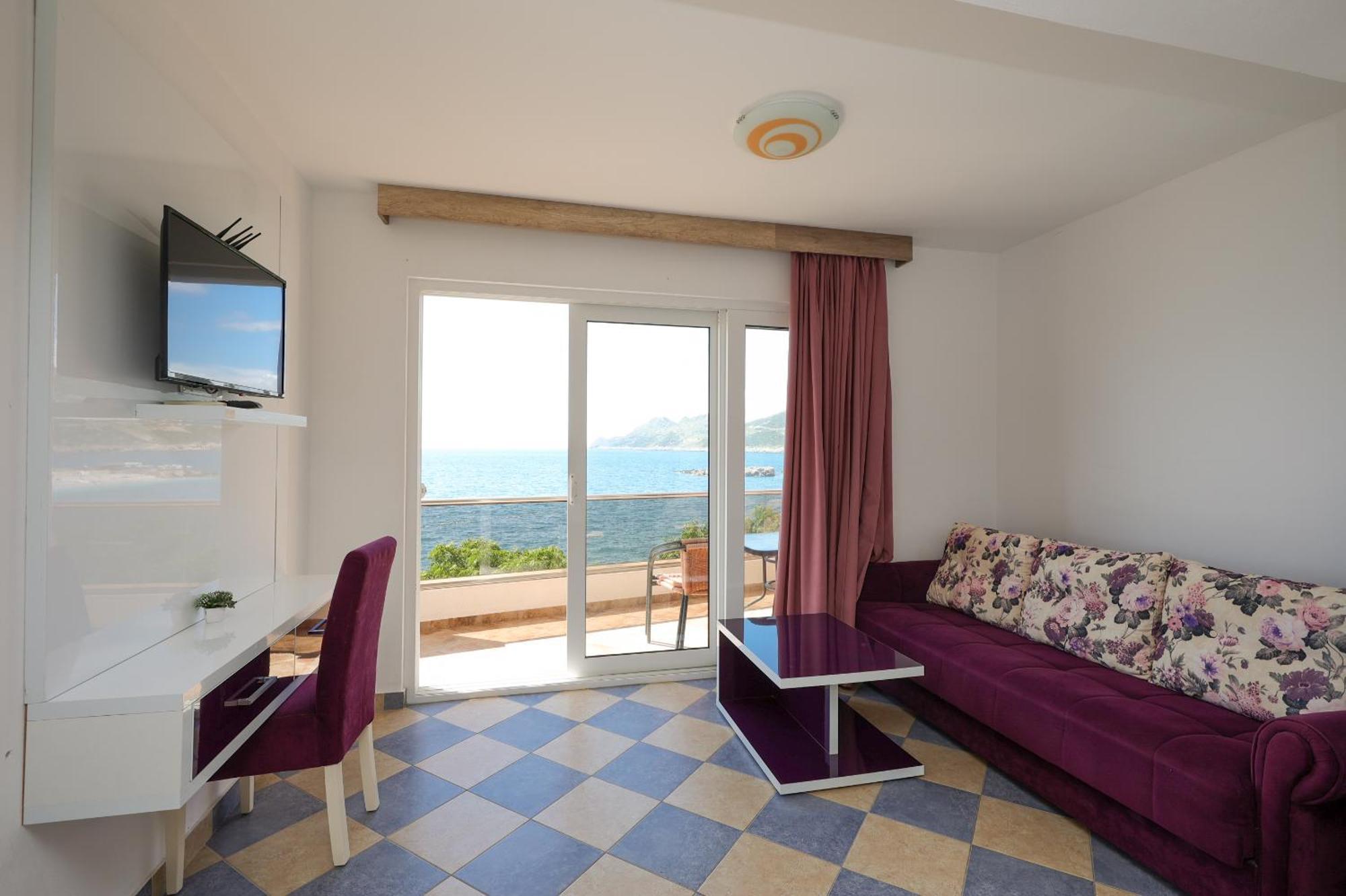 Athos Apartments Dobre Vode โดบราวอดา ภายนอก รูปภาพ