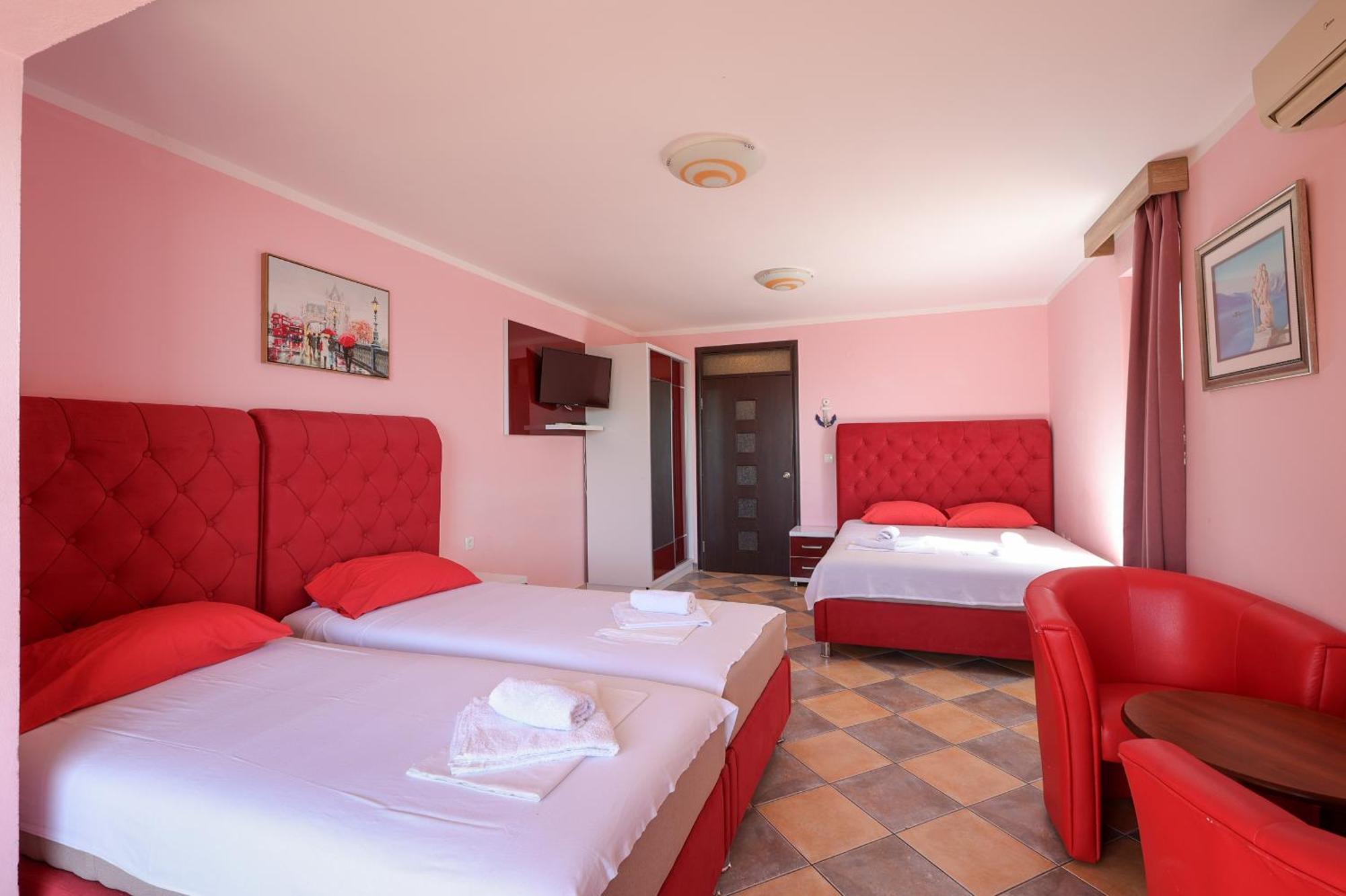 Athos Apartments Dobre Vode โดบราวอดา ภายนอก รูปภาพ